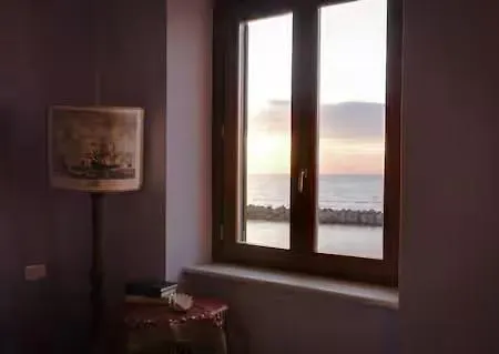 بيت للعطل Mare Nostrum سانتا ماريا دي كاستيلاباتي